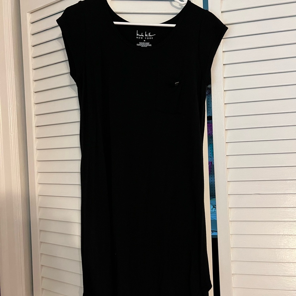 Black Tshirt mini